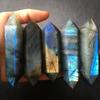 Piedra Lunar Labradorita Natural Prisma Hexagonal de Doble Punta Adorno Piedra Energética Piedra Bruta Corte y Pulido Venta Directa de Fabricante Cristal