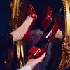 Tacones Altos Rojos Franceses Pequeños Tacones de Aguja para Mujer 2025 Nuevos Versátiles Piel Charol Punta Puntiaguda Hebilla Cuadrada Flats Negros Zapatos de Boda