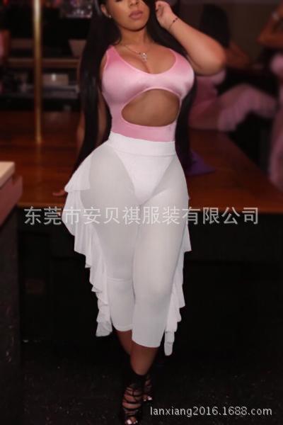 白色