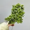 Ramas artificiales de pino y ciprés, agujas de pino, ramas de pino de bienvenida para paisajismo, plantas verdes, ramas de pino Nobili con frutos, ramas de árbol artificiales