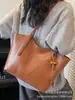 Bolsa Tote Grande Capacidade para Mulheres 2026 Nova Moda Casual Outono Bolsa de Ombro Retrô Bolsa Grande Capacidade para o Dia a Dia