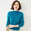 Tricô Novo de Gola Alta Meia-altura Feminino Outono Inverno Estilo Curto Pulôver Cor Sólida Suéter Solto Camada Base Engrossada Customização Transfronteiriça
