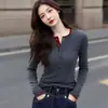 Camisa Básica de Manga Larga Ajustada con Bloques de Color, Cuello Redondo y Botones para Primavera y Otoño, Top Nuevo Elegante, Versátil