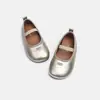 Novos Sapatos de Couro Infantis para Meninas Primavera e Outono, Sola Macia Respirável Lisos Sapatos de Princesa, Mocassins de Boca Rasa para Meninas