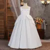 Novos vestidos de noite europeus e americanos para crianças, vestidos brancos de princesa para daminhas, trajes para fotografia, vestidos de aniversário para meninas com strass e fantasias para apresentações de palco