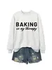 Hornear Es Mi Terapia2025 Estilo Europeo y Americano Cuello Redondo Casual Estampado de Letras Sudadera Larga Holgada para Mujer Amazon