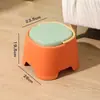 Taburete pequeño casero engrosado para niños, taburete simple para mesa de centro de sala de estar, apilable, portátil, taburete antideslizante, taburete para cambiar zapatos en la entrada de adultos