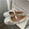 Zapatos de Cuero Pequeños Primavera y Otoño 2025 Zapatos de Mujer Nuevo Estilo Japonés Estilo Mori Flats Tejidos para Mujer Mocasines Negros Mary Jane de Charol para Mujer