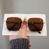 Gafas de Sol Metálicas Cuadradas Grandes de Moda Transfronterizas Gafas de Sol Retro Simples para Mujer Gafas Anti-UV