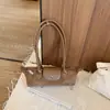 Bolsa baguette de luxo estilo francês, bolsa de bolinho moderna e da moda, adequada para o trajeto diário, bolsa de ombro e sob o braço versátil e moderna