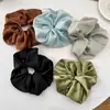 Scrunchie de Cetim Estilo Coreano Elástico de Cabelo para Primavera e Verão com Toque de Luxo para Penteados Altos e Rabos de Cavalo, Acessório de Cabelo com Alta Elasticidade