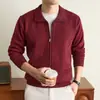 Cardigan de Tricô Masculino com Gola Polo e Zíper, Mistura de Lã Nova, Estilo Old Money, Coleção Outono/Inverno 2026