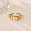 Anillo Cruzado Europeo y Americano de Nuevo Estilo en Acero Inoxidable Chapado en Oro de 18 Quilates para Mujer, Versátil para el Uso Diario, Joyería de Anillo Abierto Geométrico Simple