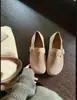 Versão em Couro de Vaca Birkenstock Slip-on com Solado Macio para Mulheres com 3cm de Altura Interna Sapatos Single para Preguiçosos 2026 Novos Mocassins Genuínos