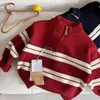 Suéter quente espesso para crianças, novo estilo outono e inverno, suéter de malha listrado com zíper para meninos, blusa de puxar para bebês e crianças pequenas