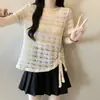 Camiseta de Verano 2026 Estilo Nuevo Talla Grande para Mujer con Bloques de Color, Rayas, Diseño Calado de Manga Corta y Cinta Irregular, Top Ligero