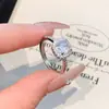 Anillo Abierto de Azucarero con Diamantes Completos Brillantes Estilo Lujo Ligero Versión Coreana al por Mayor Diseño Versátil de Lujo Ligero Anillo Ajustable para Mujer