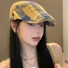 Gorra Dopamine Forward para Mujer, Boina a Cuadros Versátil Retro para Cabeza Grande, Estilo Delgado de Primavera y Otoño, Adelgazante de Rostro, Gorra de Doble Uso