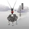 Collar de Plata Retro Xizang para Mujer Cadena Larga para Suéter Más Fácil de Combinar Sifanglaicai Candado Seguro Estilo Étnico Accesorios Literarios Colgante
