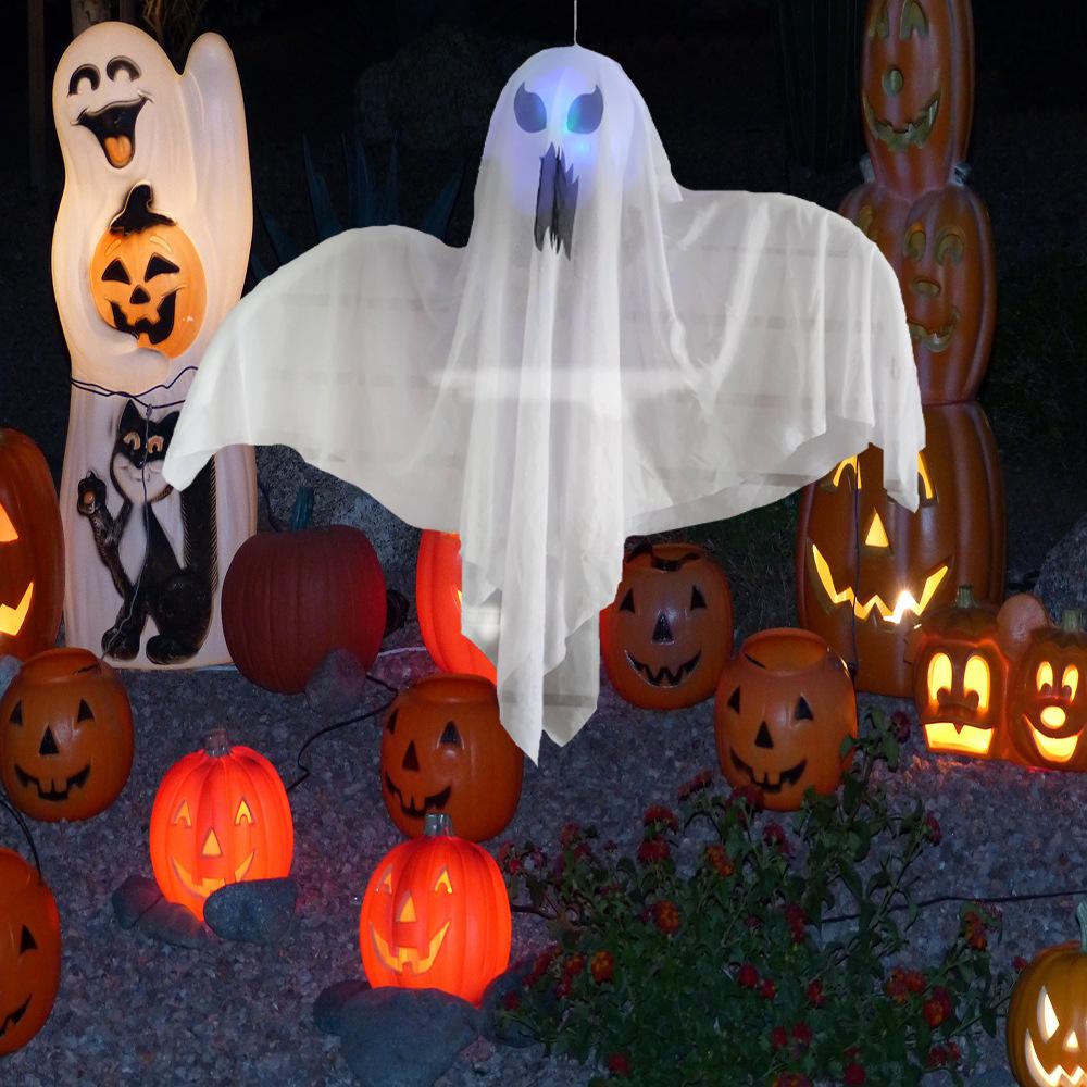 halloween-ghosts-pumpkin-decor