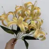Arreglo floral artificial de lirio silvestre de 9 ramas y 9 cabezas, adecuado para decoraciones de bodas, decoraciones de pasillos y centros de mesa.; disponible en varios colores, hecho de seda