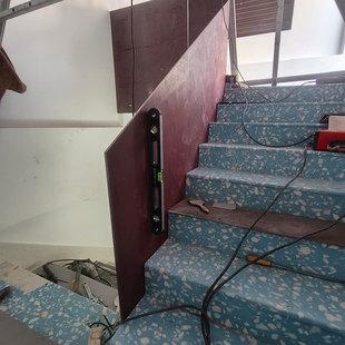 工装弧形钢板楼梯扶手