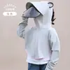 Roupa de Proteção Solar Infantil Seda Gelada 2026 Verão Proteção UV para Meninas e Meninos Estilosa Fina Respirável com Capuz Roupa de Proteção Solar