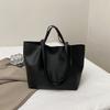 Bolsa Maillard Fashionável para Pendular para Mulheres 2025 Nova Bolsa Transversal Retrô de Alta Qualidade Bolsa Tote de Axila de Grande Capacidade