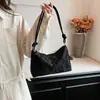 Bolso Cuadrado Pequeño de Moda Simple Bolso de Hombro Estilo Occidental de Moda Diseño de Nicho Bolso Cruzado para Salir Todos los Días Bolso para Mujer