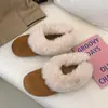 Zapatos peludos planos estilo Birkenstock retro para mujer, nueva colección de invierno 2026, estilo zapatilla de estar por casa cerrada sin cordones, zapatos de algodón con forro de felpa