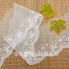 Moda Encaje Seda de Leche Ribete de Encaje Accesorios de Decoración para Ropa Fabricante Venta al por Mayor En Stock Encaje Bordado de Malla