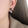 Pendientes de acero de titanio chapados en oro con diseño de cachorro de dibujos animados de esmalte de colores de nicho de alta calidad transfronterizos, joyería femenina