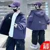Jaqueta Infantil Estilo Primavera e Outono Dupla Face 2026 Novo Estilo Crianças de Tamanho Médio e Grande Roupas de Outono Jaqueta Corta-Vento Bonita para Meninos