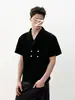 Camiseta Manga Curta Patchwork Botões Gola Camisa Estilo Retro Americano para Homens, Top Tendência Camada de Ar Líquido Manga Meia Manga Caimento Solto