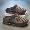 Sapatos Perfurados Fechados de Tamanho Grande para Homens, Sandálias Casuais Respiráveis para Uso Externo com Solado Grosso Fechado, Novos Sapatos de Praia Respiráveis de Verão