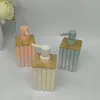 Dispensador de jabón de mano con patrón de mármol/color degradado con caja de color