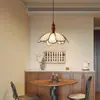 Lámpara de Techo para Dormitorio Estilo Artístico Retro Francés Estilo Antiguo Medio Diseñador Creativo Pétalo Lámparas Colgantes para Restaurante