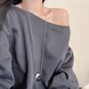 Outono e inverno vintage versátil oco sólido frasco de perfume pingente corrente de suéter estilo Maillard colar longo feminino