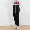 Calça Casual Nova Primavera e Outono Feminina Versátil Solta com Barra Afunilada Elementos de Abelhas Pequenas e Xadrez Calça Esportiva Atacado
