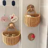 Cesta de armazenamento de rattan sintético para cozinha, cesta de armazenamento para cebolas, gengibre e alho, cesta de armazenamento suspensa para banheiro, ferramenta de armazenamento para casa, montada na parede