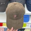 Boné de beisebol bordado com letra simples estilo japonês para homens e mulheres rosto pequeno casual para todos os jogos Soft Top Cap protetor solar Chapéu de guarda-sol