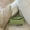 Bolso de Hombro Transfronterizo 2026 Nuevo, Elegante y Único, Bolso Versátil para Debajo del Brazo, Bolso Cruzado de Moda para Viajes, Lujo Ligero de Nicho
