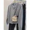 Cardigã de malha cinza de duas peças falsas para início de outono, suéter feminino para primavera/outono/inverno, blusa de tricô estilo francês para baixinhas