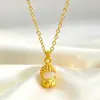 Jade Areia Dourada Rosto Auspicioso Bodhisattva Guanyin Pingente Estilo Chinês Traga Fortuna Homemzinho Dourado Gentil e Fofo Colar Fashion de Alto Padrão