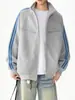 Sudadera con capucha y cremallera a rayas bordada de marca trendy americana estilo universitario para hombre, para pareja, cuello alto, casual, versátil, chaqueta deportiva