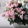 Brocotes de Rosa de Té Artificiales, Flores Falsas, Rosas de Seda de Mano, Ramos de Flores Artificiales de Alta Calidad para Mesas de Comedor