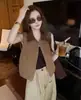 Chaleco chaqueta retro de gamuza en bloques de color estilo coreano para mujer, nuevo modelo otoño 2026, corte holgado, adelgazante, prenda exterior sin mangas