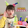 Presilha de Cabelo Fofa de Bola de Pelo Olhos Grandes Boneca Feia Bola de Carvão Enfeite de Cabeça Menina Desenho Animado Engraçado Elegante Presilha de Bico de Pato Acessório de Cabelo