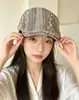 Gorra de algodón y lino a rayas de colores estilo newsboy con bordado pesado de fábrica, circunferencia de cabeza grande, gorra artística de pico de pato estilo étnico