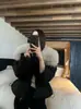 2026 Diseño estilo coreano invierno nuevo cuello de pelo cintura ceñida ajustado temperamento chaqueta corta acolchada de algodón abrigo versátil moda para mujer
